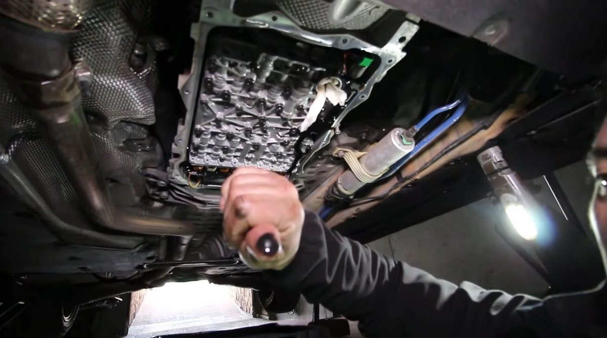Mecatrónica de la caja ZF 8HP con el bloque de válvulas